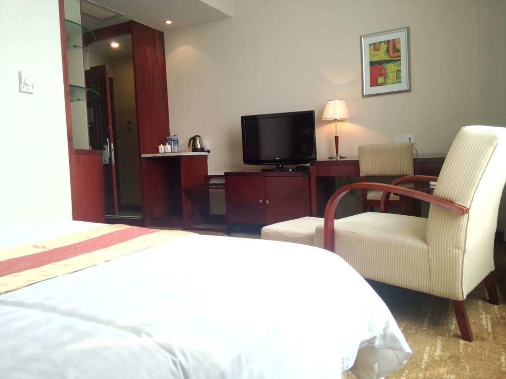 Century Hotel Taicang Chambre photo