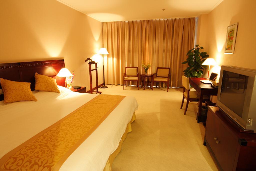 Century Hotel Taicang Chambre photo